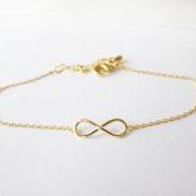 Dainy Gold Infinity Bracelet